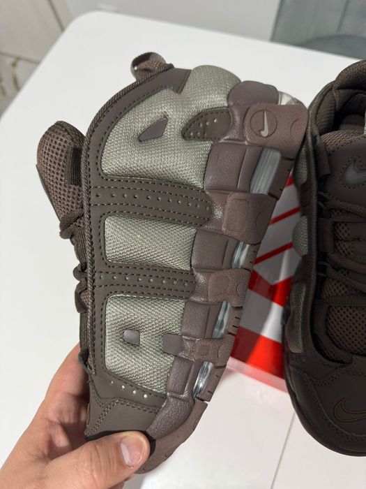 Nike Uptempo mărimea 40