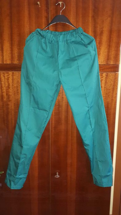 дамски работни манти и панталони