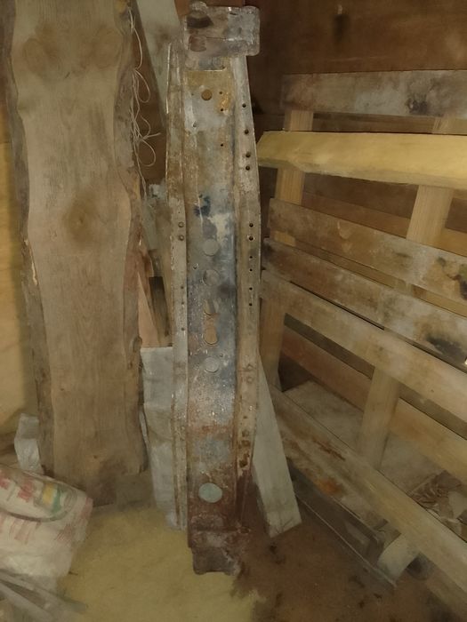 Продам траверса на КАМАЗ.   .