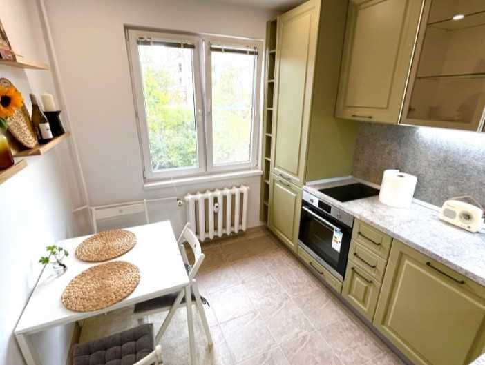 Дава се под наем Двустаен апартамент в София, Изток - 55 кв.м за 650 € - Снимка #2