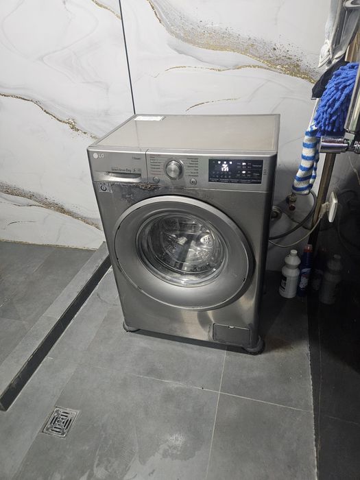 Продаётся стиральный машинка рабочий