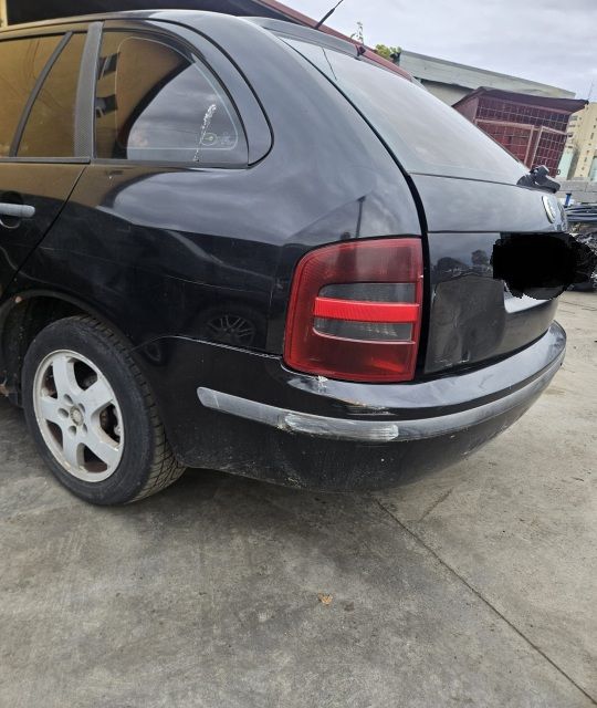 Oglinda stanga Skoda Fabia 2000 1.4 MT (101 hp)