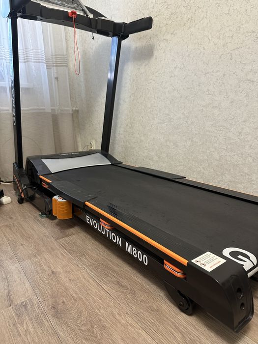 Беговая дорожка Genau M800