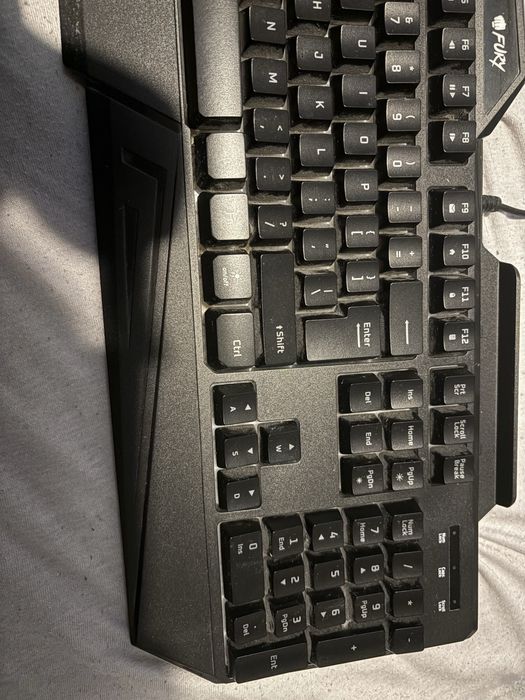 Геймърска клавиатура fury Skyraider