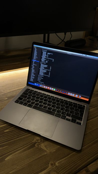 Macbook Air 13 M1 2020 8/256