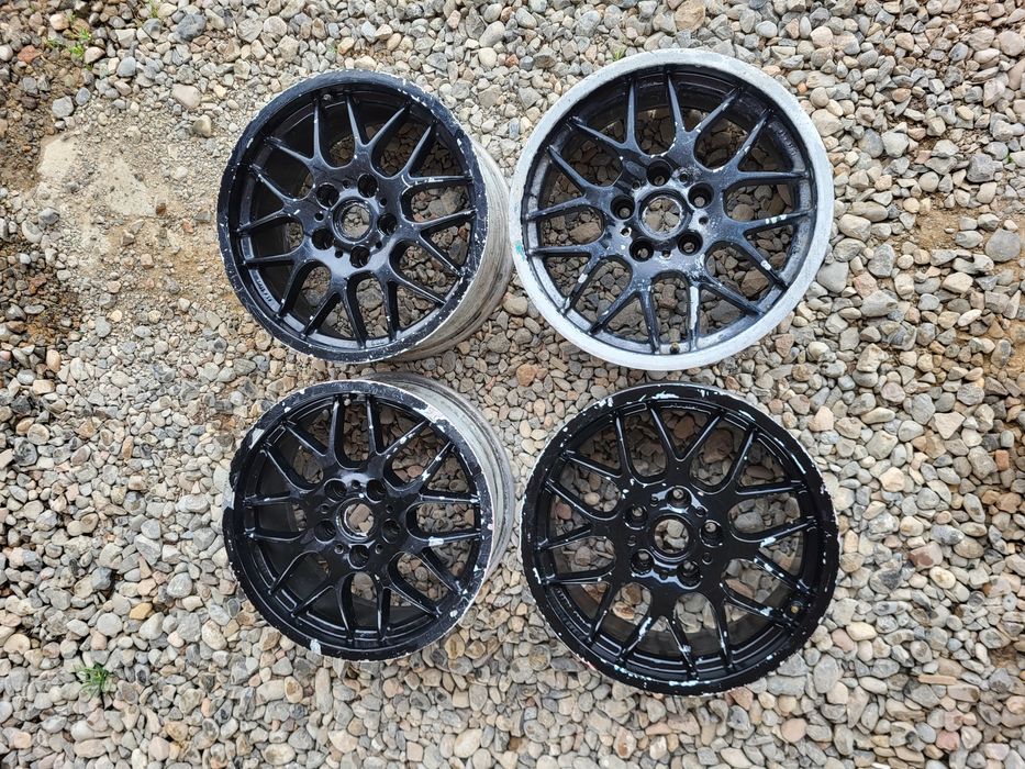 Продам диски бмв комплект R17