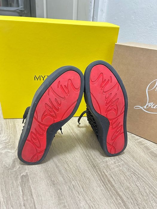 Chrisitian Louboutin Louis Spikes 43
