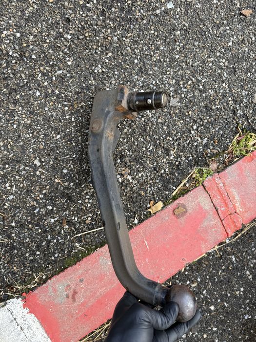 Carlig original Citroen DS5