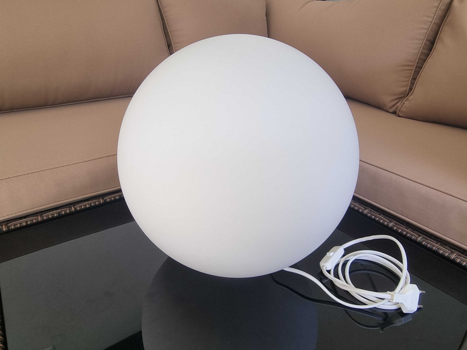 Veioza ambientala, sferica 30cm, abajur sticla alba mata