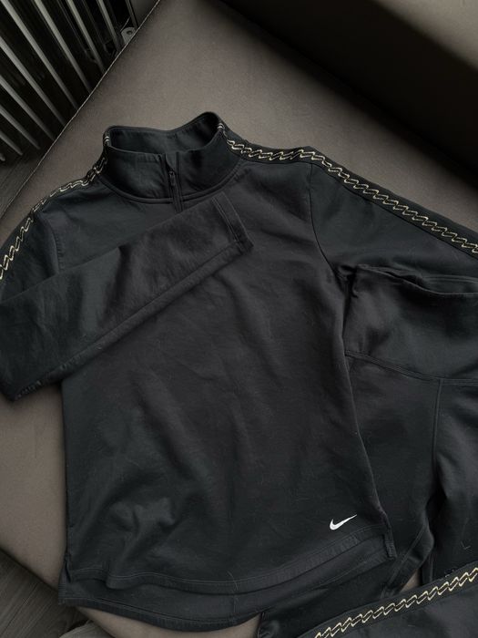 Nike Therma-FIT Комплект | Лимитирана Колекция | Черно със Злато | XS