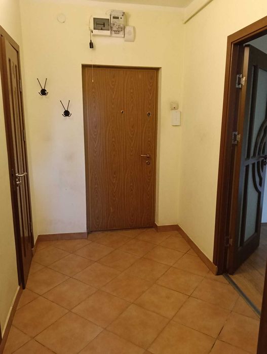 Persoana fizica vand apart ultracentral, Piata Unirii-langa Hotel Unirea, etaj 1