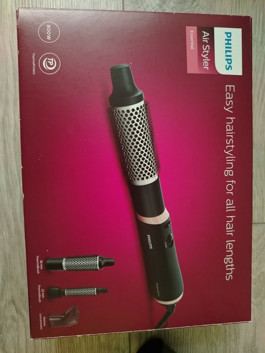 Philips Air Styler Essential — четка с горещ въздух за перфектна фризура у дома