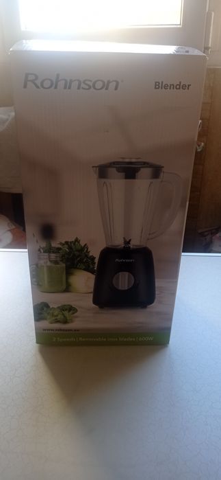 Предлагам чисто нов ,неупотребяван блендер"Rohnson"
