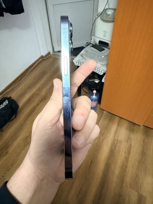 Vand/schimb Iphon 13pro max pacific blue