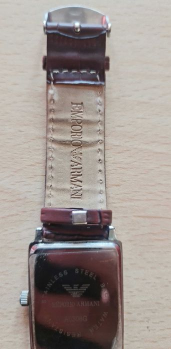 Часовник Армани кварцов