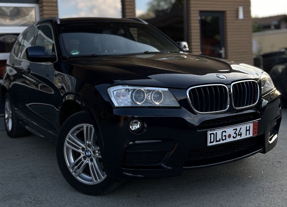 BMW X3 / F25 // M-Paket /// Automat // XDrive // 184 / Head Up Display