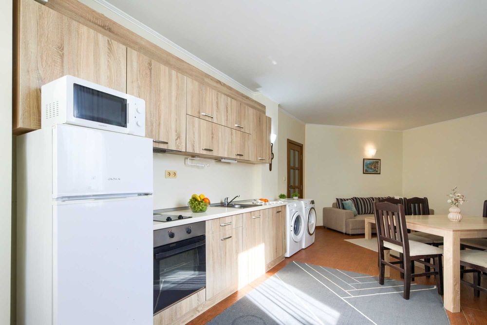 Продава се Двустаен апартамент в Несебър - 79 кв.м за 1066 €/кв.м - Снимка #2