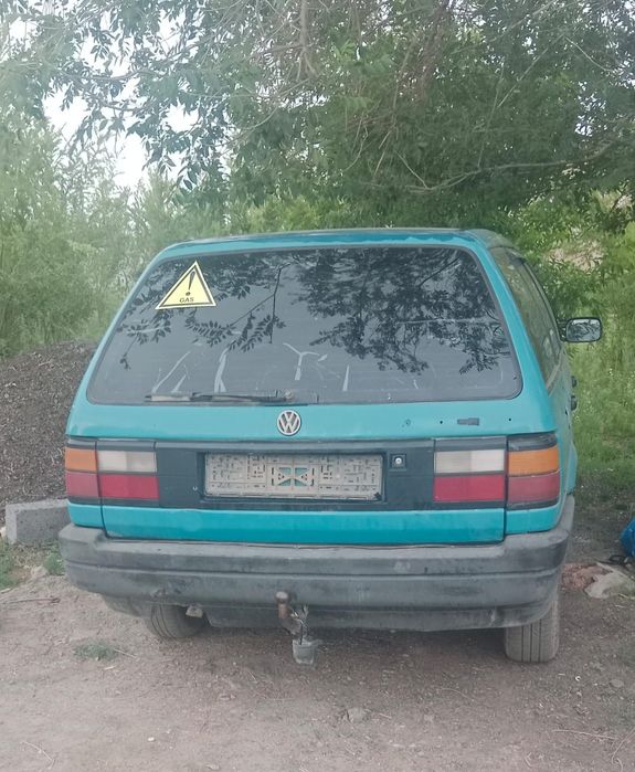 Продаю Фольксваген Пассат универсал.