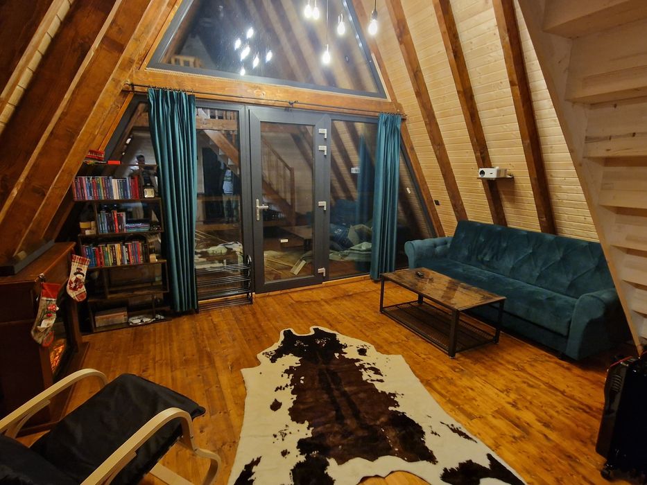 *** Cazare / Cabane  A Frame  / Fundata Brașov ***