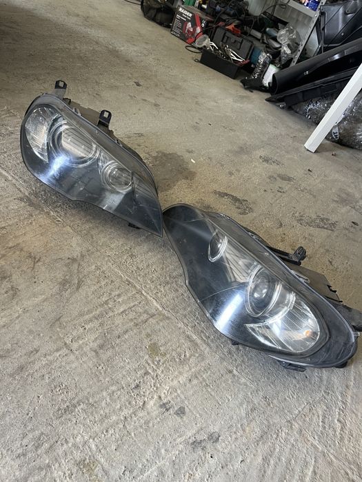 Фарове бмв х5 е70 bmw x5 e70 фар ксенон