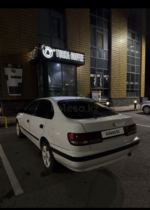 Продаётся Toyota Carina e