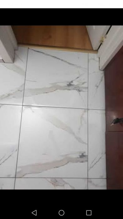 Продавам гранитогрес 60х60