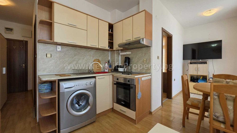 Продава се Двустаен апартамент в к.к. Слънчев бряг - 52 кв.м за 981 €/кв.м - Снимка #4