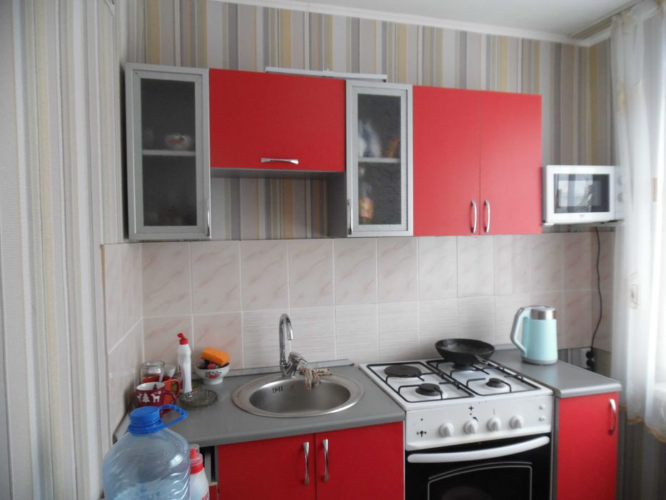 Сдам 2 комн. кв в центре