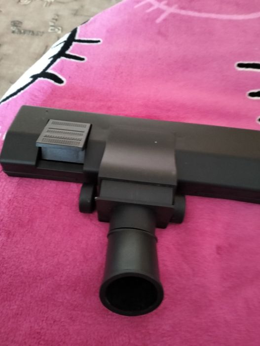 продам щётку на пылесос