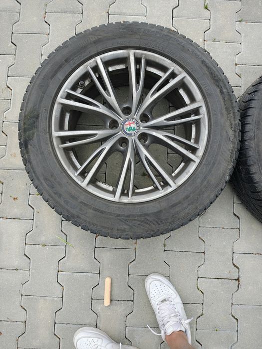 Джанти Алфа Ромеро Стелвио 18