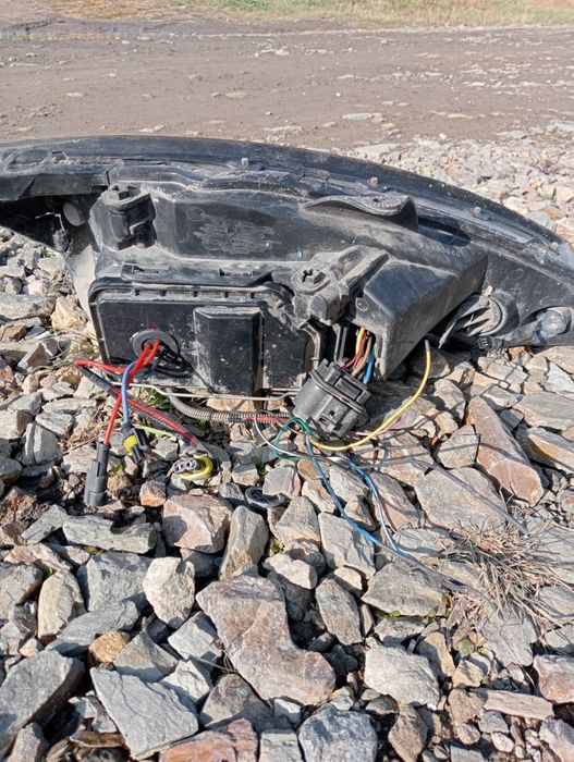 Продам фокус форд фара