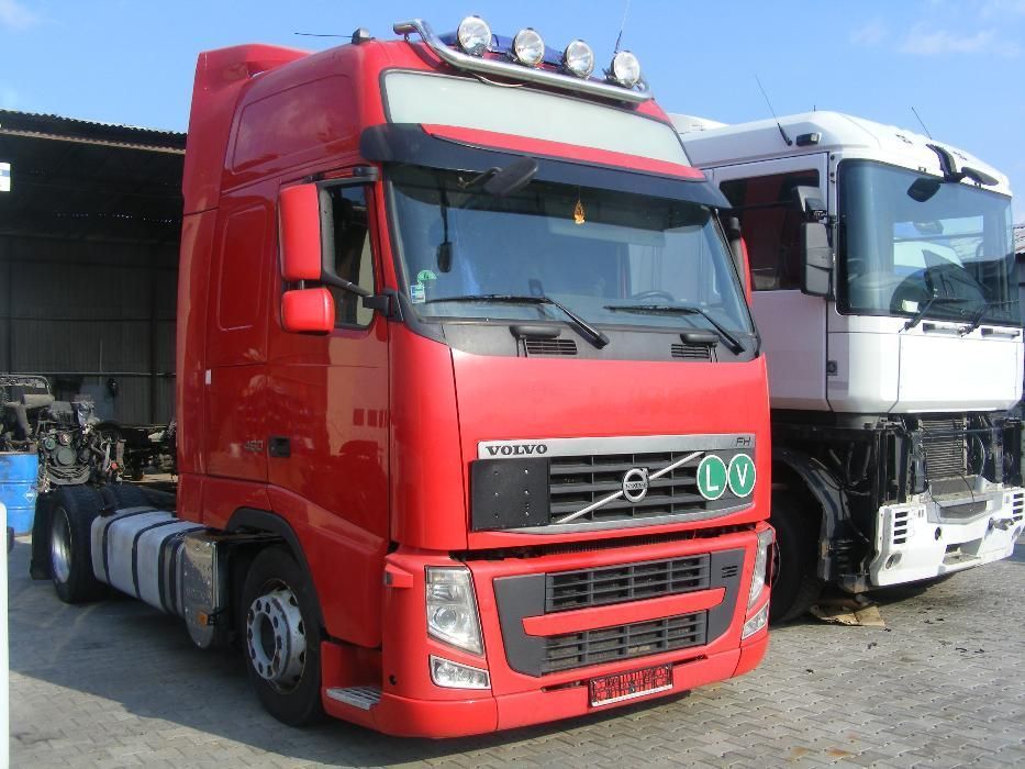 Dezmembrez Volvo FH 13 EEV dezmembrari camioane