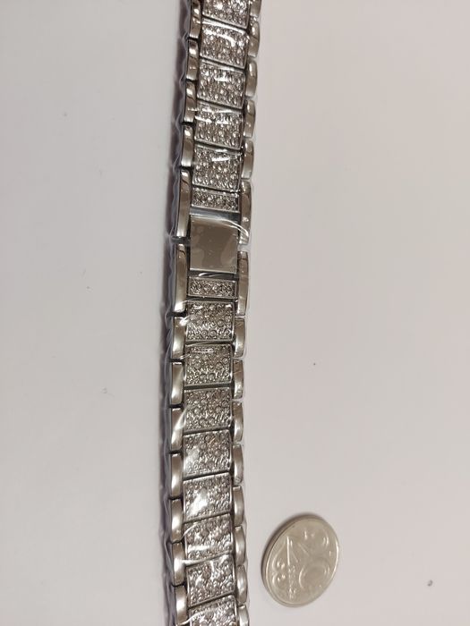 Продам бриллиантовый браслет