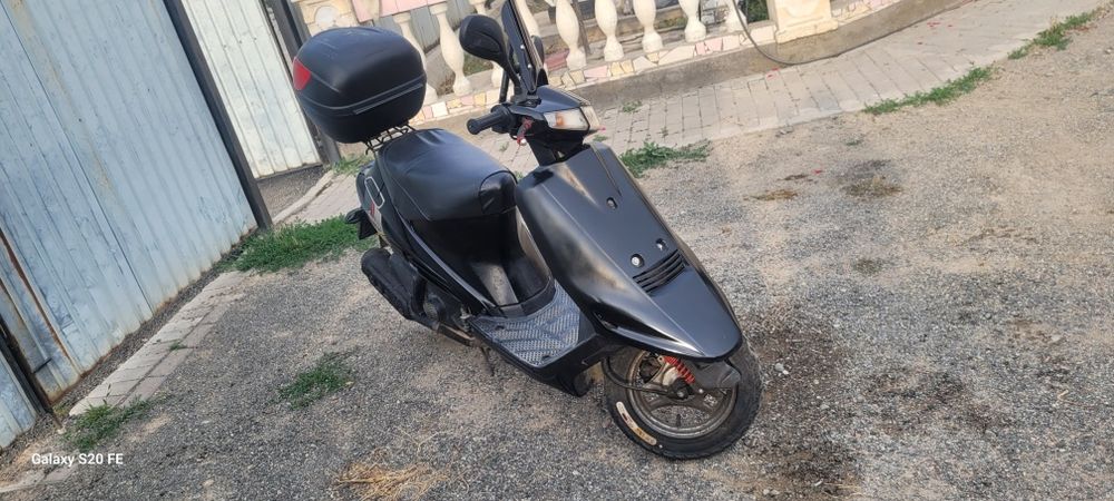 Скутер Сузуки адресс 100