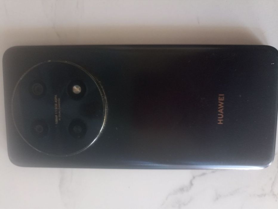 Huawei Nova 12i sotiladi