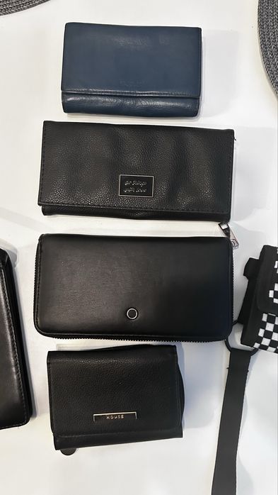 Портмонета - дамски