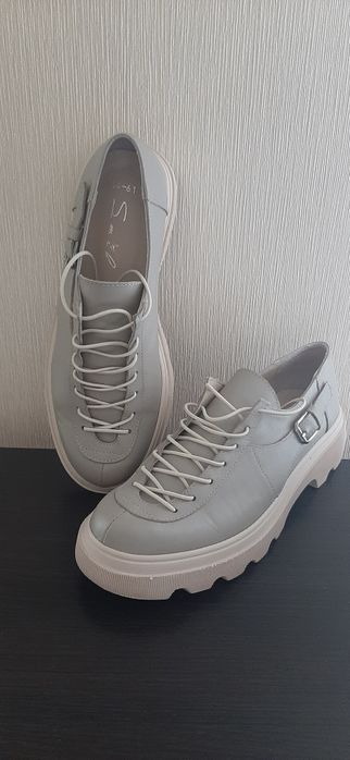 Броги, Турция, кожа