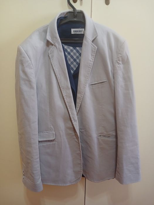 Меняю на что-нибудь.