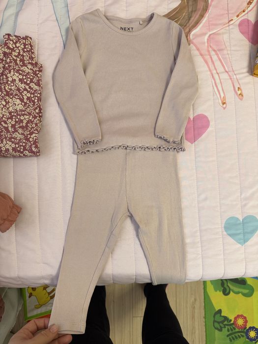 Бебешки дрехи за момиче