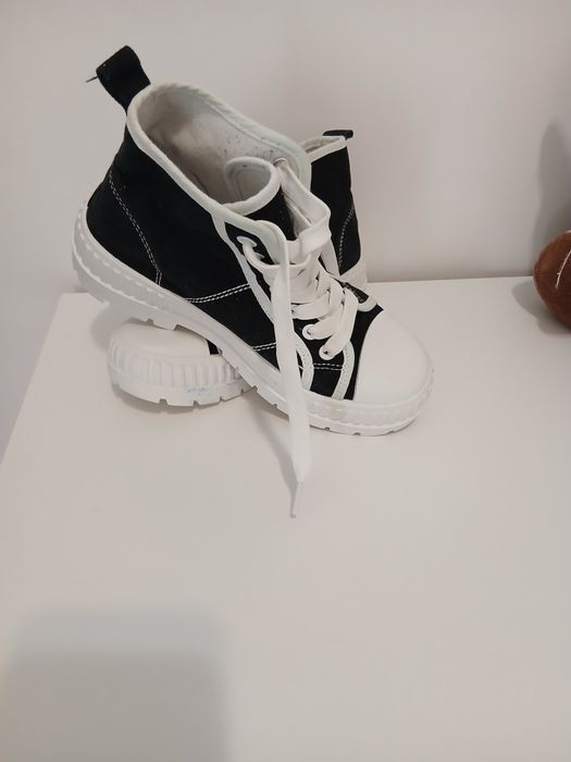 Adidas stil gheată vty