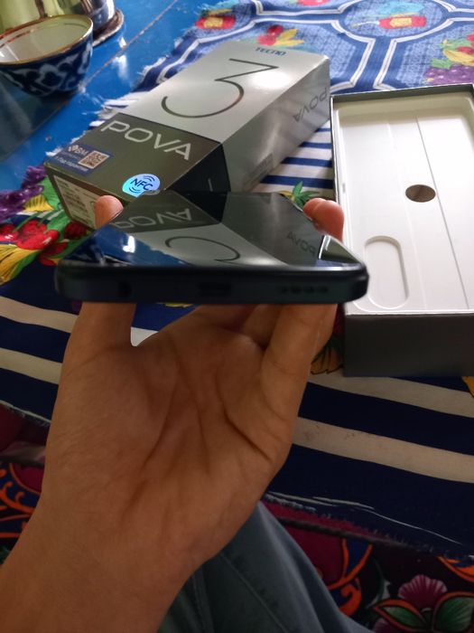 TECNO POVA 3.   6/128gb