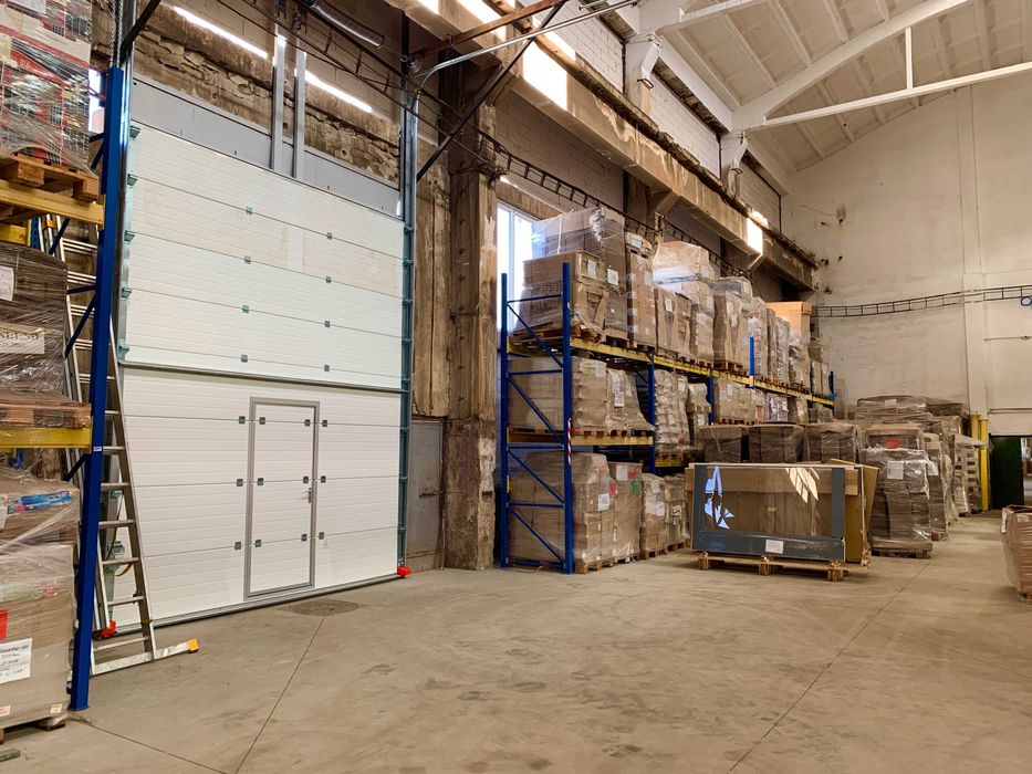 Spațiu de depozirare, spațiu industrial