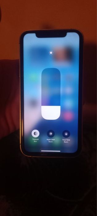iphone xr sotladi