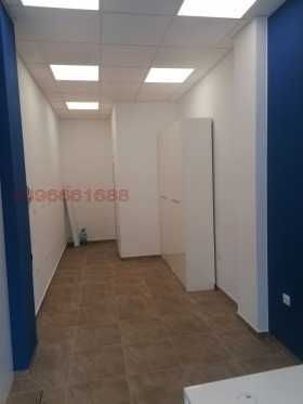Продава се Магазин в Варна, Образцов дом - 45 кв.м за 3000 €/кв.м - Снимка #4