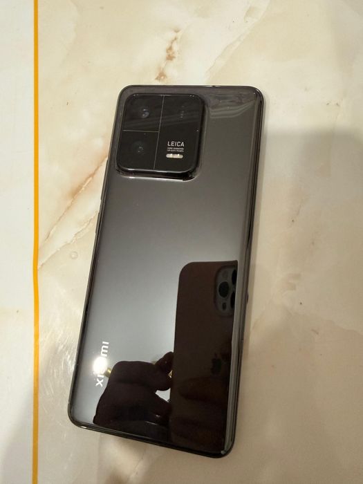 Продам Xiaomi 13 pro