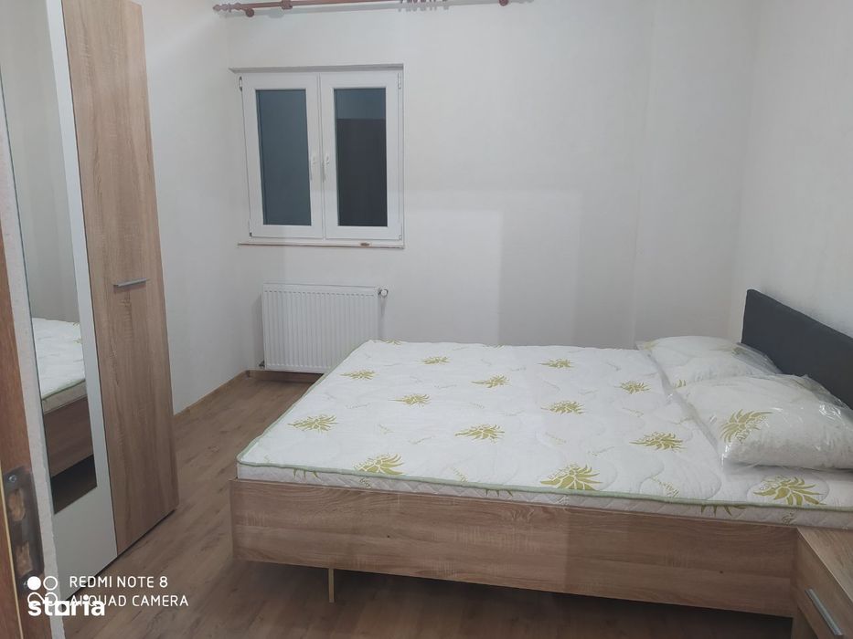 Inchiriez ap. cu 3 cam, bloc nou, in centru!