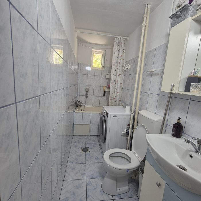 Apartament 3 camere de vanzare-Vitan lângă Bucrești Mall