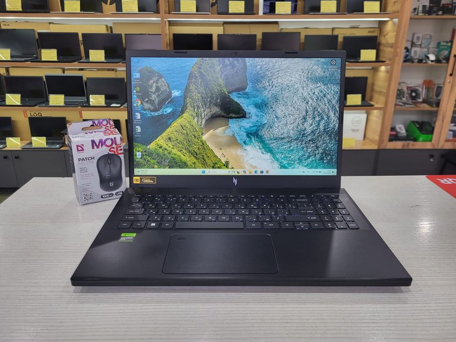 Acer Nitro (RTX 4050 6 gb, Core i5-13420H)