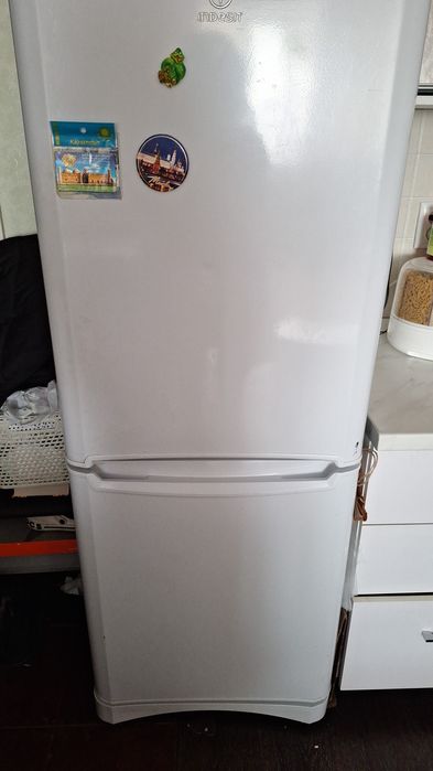 Холодильник Индезит