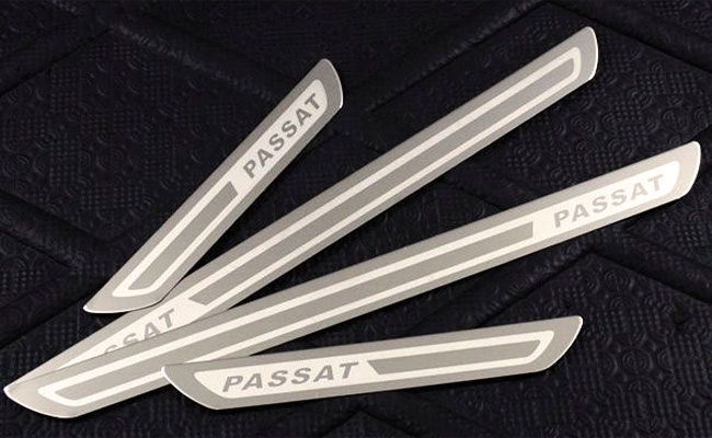 Ornamente / protectii INOX praguri - Volkswagen Passat B8